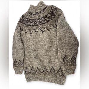 Handmade 1974 Icelandic wool sweater